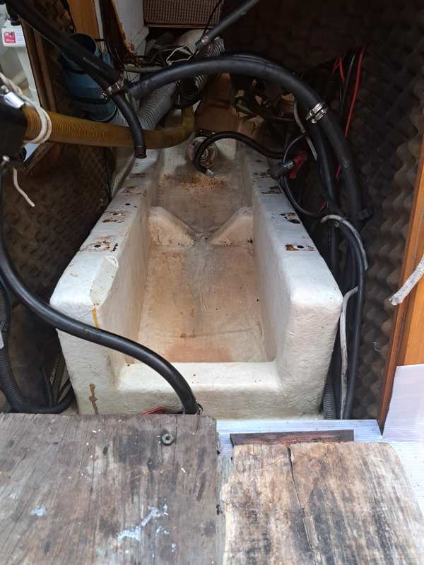 cale moteur nettoyee